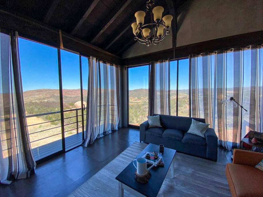 Cabana Valzam 2 Entre Vinedos Rancho Tecate Resort Kültér fotó